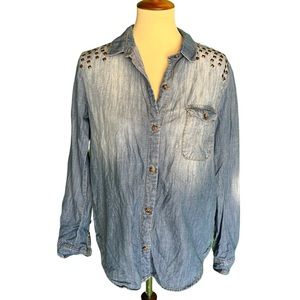 Vintage BCG studded denim button down long sleeve shirt.